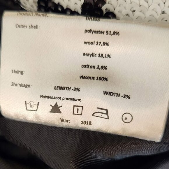 HAMEL Sequin Houndstooth Plunging V Midi Dress - Picture 11 of 11